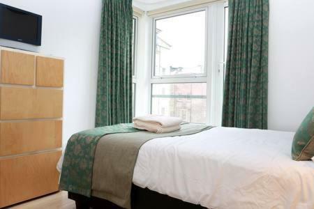 Apartamento The Park - Holyrood Road With Free Parking Edimburgo Exterior foto